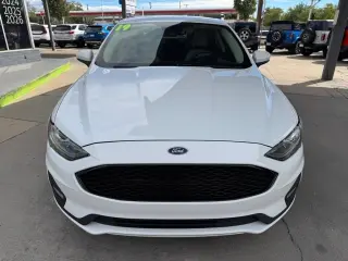 2019 Ford Fusion SE FWD