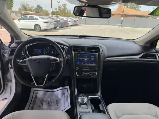 2019 Ford Fusion SE FWD