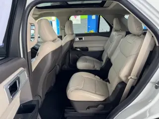2020 Ford Explorer Platinum 4WD