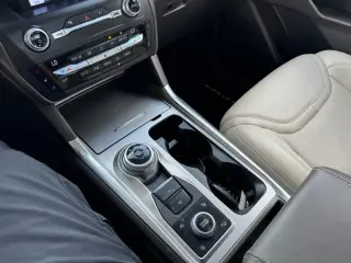 2020 Ford Explorer Platinum 4WD