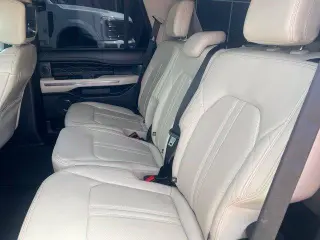 Ford Expedition 2021 4x2 Platinum 4dr SUV