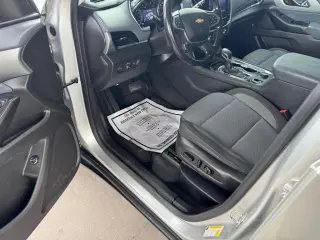2021 Chevrolet Traverse FWD 4dr LT Cloth w/1LT