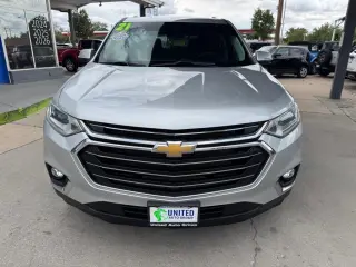 2021 Chevrolet Traverse FWD 4dr LT Cloth w/1LT