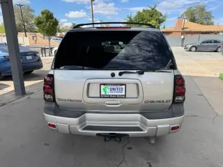 2004 Chevrolet TrailBlazer 4dr 2WD LS