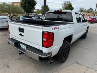 2018 Chevrolet Silverado 1500 4WD Crew Cab 143.5" LT w/1LT