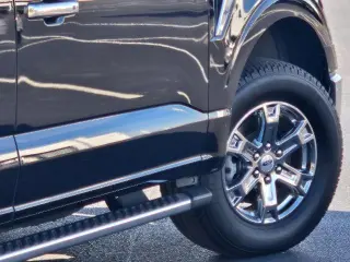 Ford F-150 2023 4x4 XLT 4dr SuperCrew 5.5 ft. SB