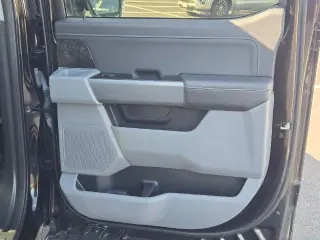 Ford F-150 2023 4x4 XLT 4dr SuperCrew 5.5 ft. SB