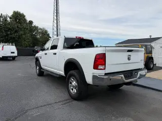 2018 RAM 2500 Tradesman Crew Cab SWB 4WD