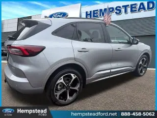 Ford Escape 2023 AWD ST-Line Select 4dr SUV