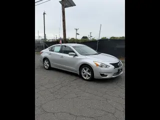 2014 Nissan Altima 4dr Sdn I4 2.5 SV