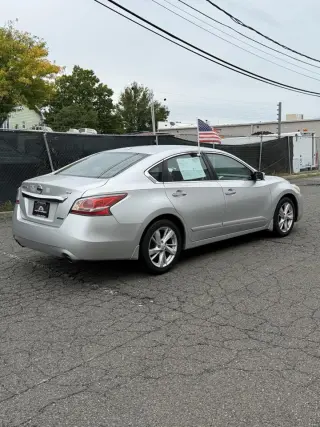 2014 Nissan Altima 4dr Sdn I4 2.5 SV