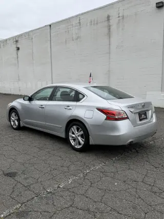 2014 Nissan Altima 4dr Sdn I4 2.5 SV