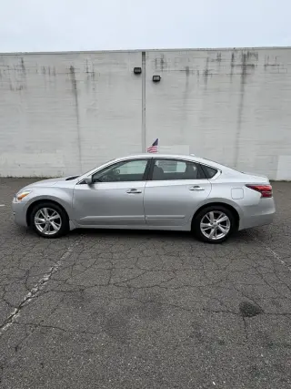 2014 Nissan Altima 4dr Sdn I4 2.5 SV
