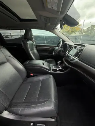 2019 Toyota Highlander Limited V6 FWD (Natl)