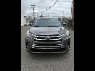 2019 Toyota Highlander Limited V6 FWD (Natl)