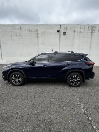 2021 Toyota Highlander XLE AWD (Natl)