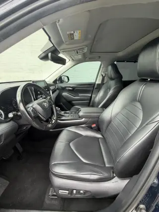 2021 Toyota Highlander XLE AWD (Natl)