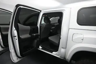 Toyota Tacoma 2017 4x4 TRD Pro 4dr Double Cab 5.0 ft SB 6A
