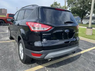 2016 Ford Escape FWD 4dr SE