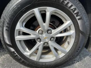2017 Chevrolet Equinox AWD 4dr LT w/1LT