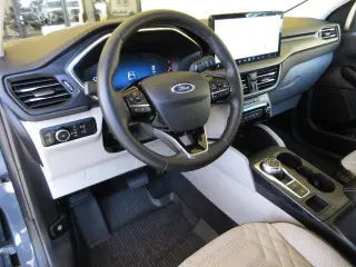 Ford Escape Plug-In Hybrid 2023 Base 4dr SUV
