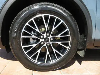 Ford Escape Plug-In Hybrid 2023 Base 4dr SUV
