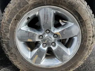 2016 RAM 1500 4WD Crew Cab 140.5" Big Horn