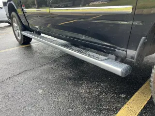 2016 RAM 1500 4WD Crew Cab 140.5" Big Horn
