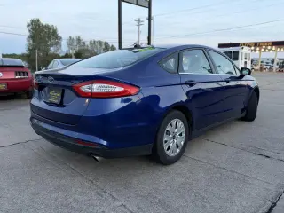 2013 Ford Fusion S