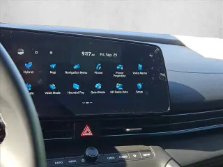 Hyundai ELANTRA Hybrid 2025 SEL Sport 4dr Sedan