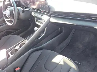 Hyundai ELANTRA Hybrid 2025 SEL Sport 4dr Sedan