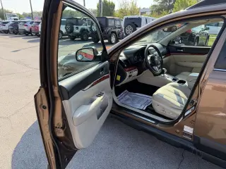 2011 Subaru Outback 4dr Wgn H4 Auto 2.5i Limited Pwr Moon