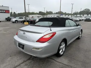 2008 Toyota Camry Solara SE