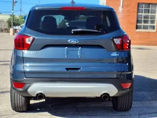 Ford Escape 2019 AWD SE 4dr SUV