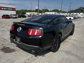 2012 Ford Mustang 2dr Cpe V6