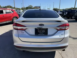 2018 Ford Fusion SE FWD