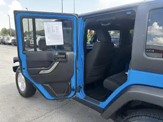 2012 Jeep Wrangler Unlimited 4WD 4dr Sport