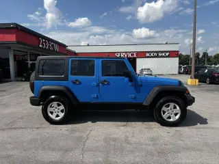 2012 Jeep Wrangler Unlimited 4WD 4dr Sport