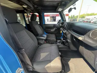 2012 Jeep Wrangler Unlimited 4WD 4dr Sport