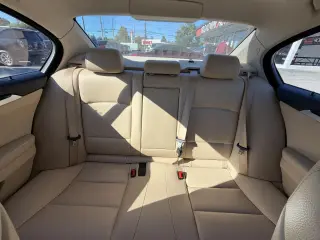 2012 BMW 5 Series 4dr Sdn 535i RWD