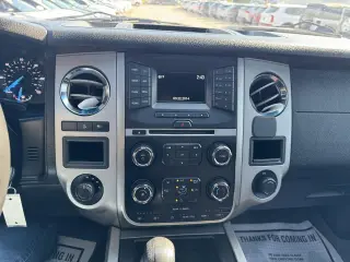 2017 Ford Expedition XLT