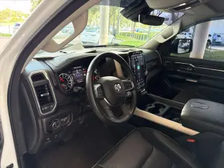 Ram 1500 2022 4x4 Laramie 4dr Cabina de Tripulacion Doble 5.6 ft. SB Camioneta