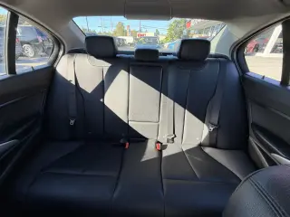 2018 BMW 320i XDrive