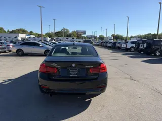 2018 BMW 320i XDrive