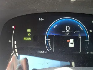2025 Toyota Camry Hybrid SE