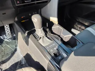 2025 Toyota Camry Hybrid SE