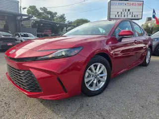 2025 Toyota Camry Hybrid LE