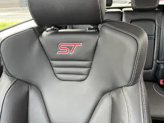 Ford Focus 2015 ST 4dr Hatchback