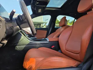 2022 Mercedes-Benz C-Class C300 Sedan