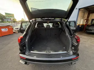 2018 Porsche Cayenne Base